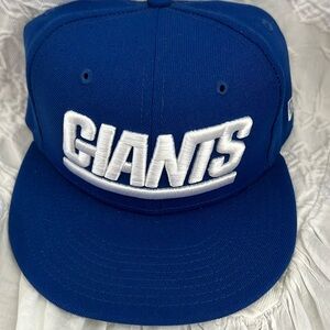 NY Giants blue fitted hat